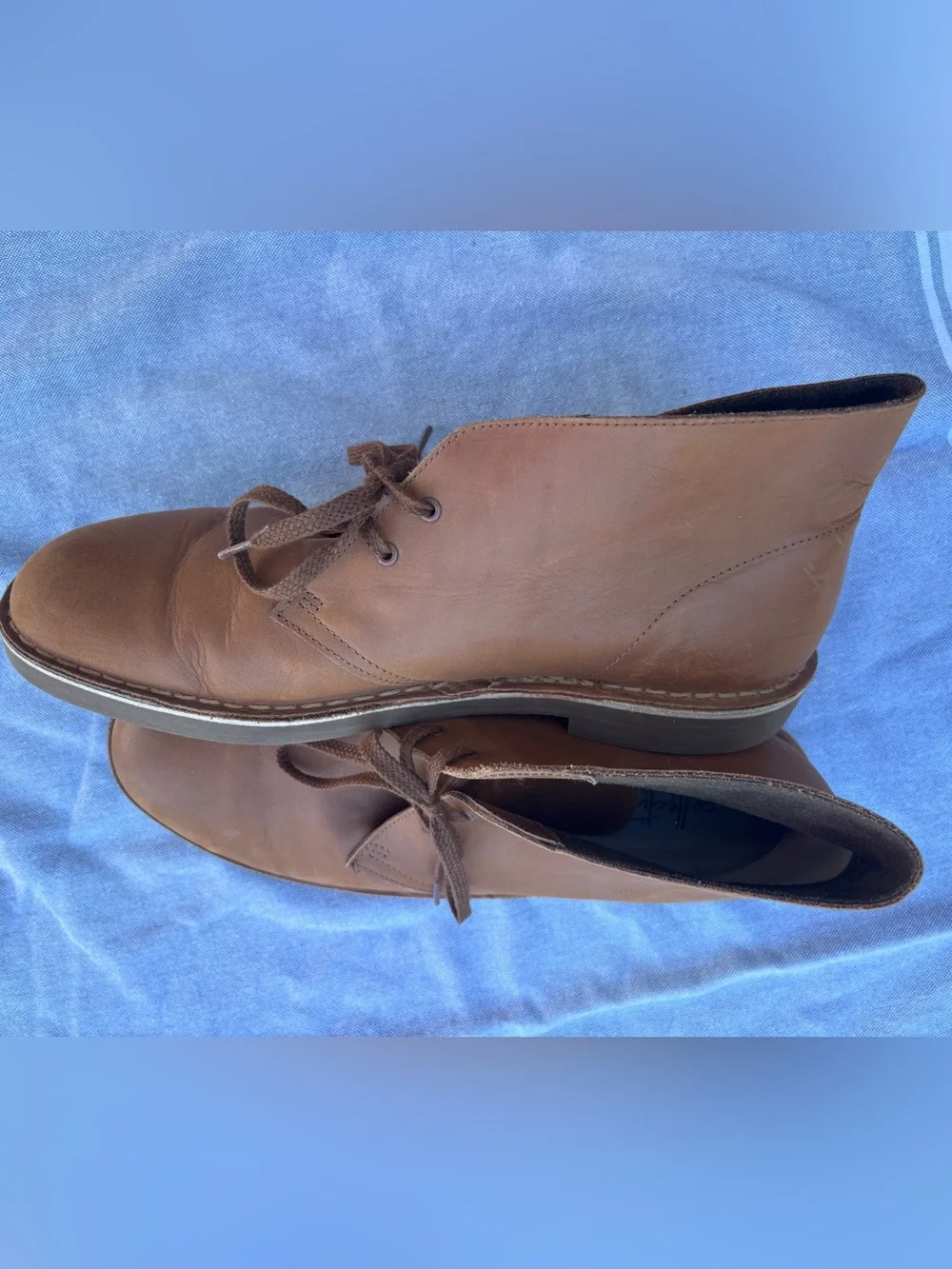 Clarks Collection Brown Leather Chukka Boots - Simple Lace-Up Design Desert Boot